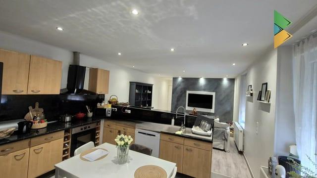 House for sale in Thil (FR) image 1