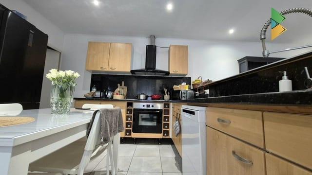 House for sale in Thil (FR) image 4